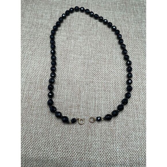 Vintage Faceted Black Glass Bead Necklace 19.5 Grandma Core - Picture 3 of 6